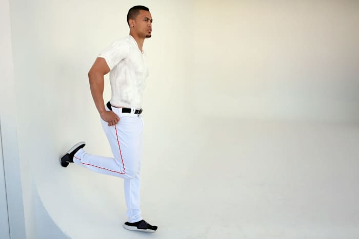 Giancarlo-Stanton-body-paint-X159267_TK1_257.jpg